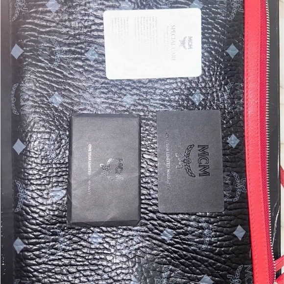 Mcm purse - Picture 2 of 4